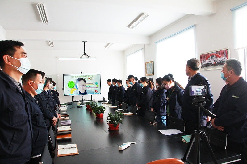 青島中新華美總經理王總發表講話