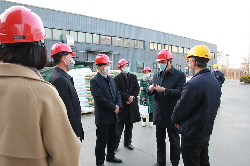 青島市委常委、統戰部部長王久軍、市委臺港澳辦主任紀家棟、城陽區區長解宏勁、區委常委、統戰部部長高尚倫一行蒞臨我司考察