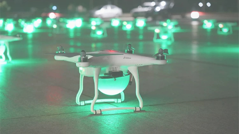 燈光秀無人機